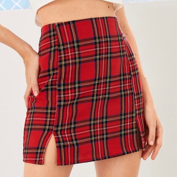 mini skirt - Picture 2 of 3